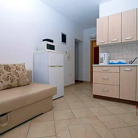 1282 Fažana