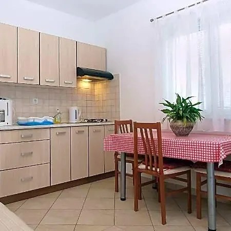 Szálloda 1282 Fažana